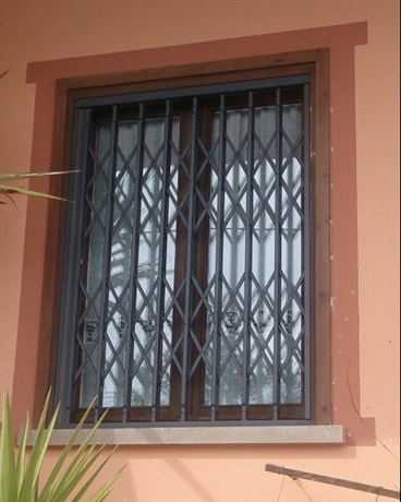 inferriata estensibile cuneo